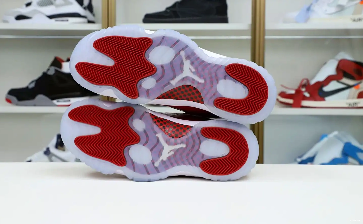 AIR 11 